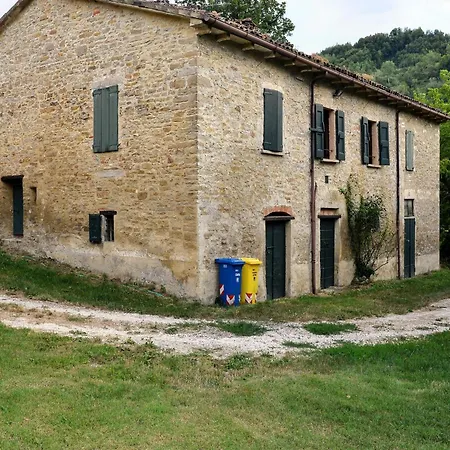 Rustic In With Pool Дом отдыха Modigliana