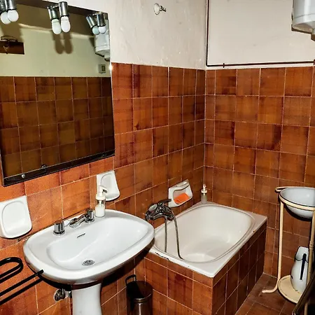 Rustic In With Pool * Modigliana