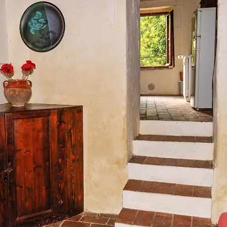 Rustic In With Pool Modigliana