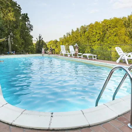 Rustic In With Pool Modigliana