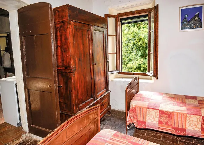 Rustic In With Pool Modigliana