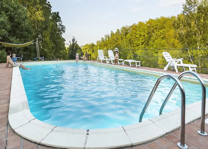 Rustic In With Pool Modigliana